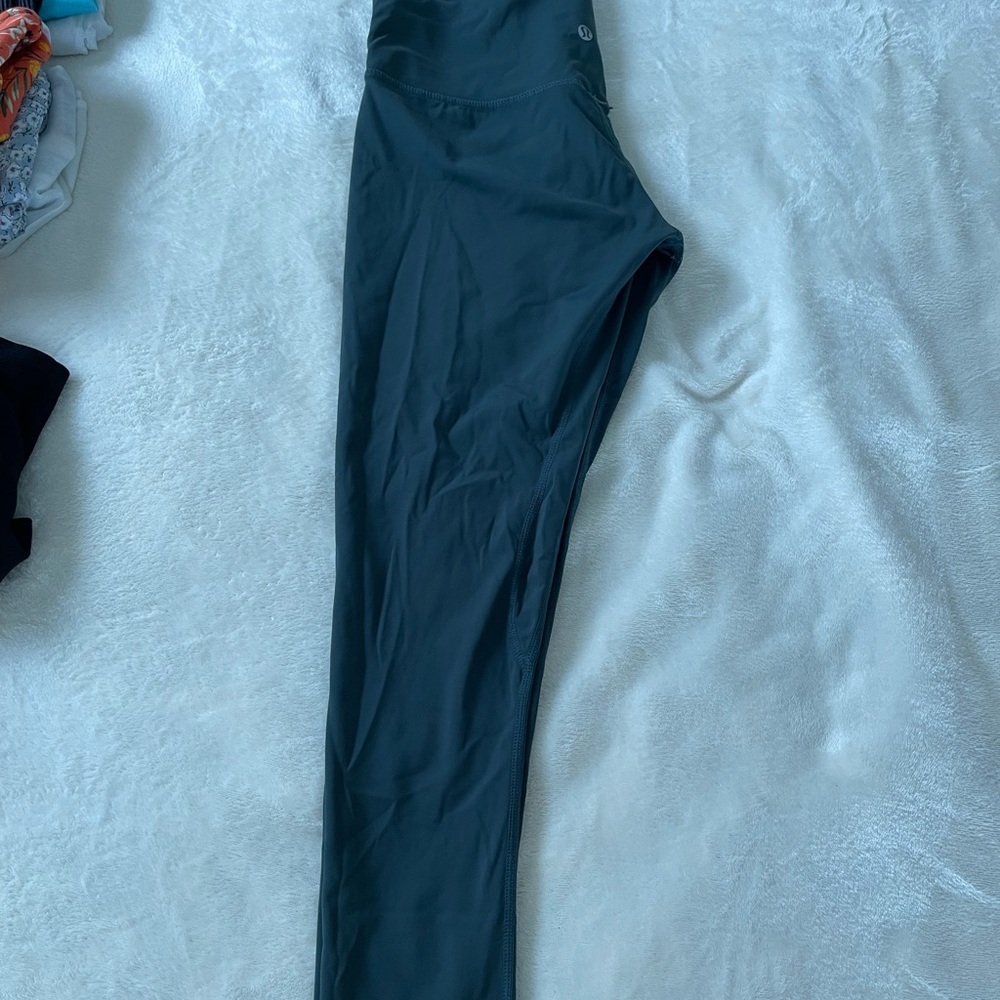lululemon leggings blue green color